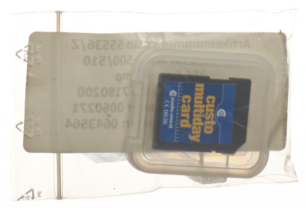 CUSTO MED Multiday Card